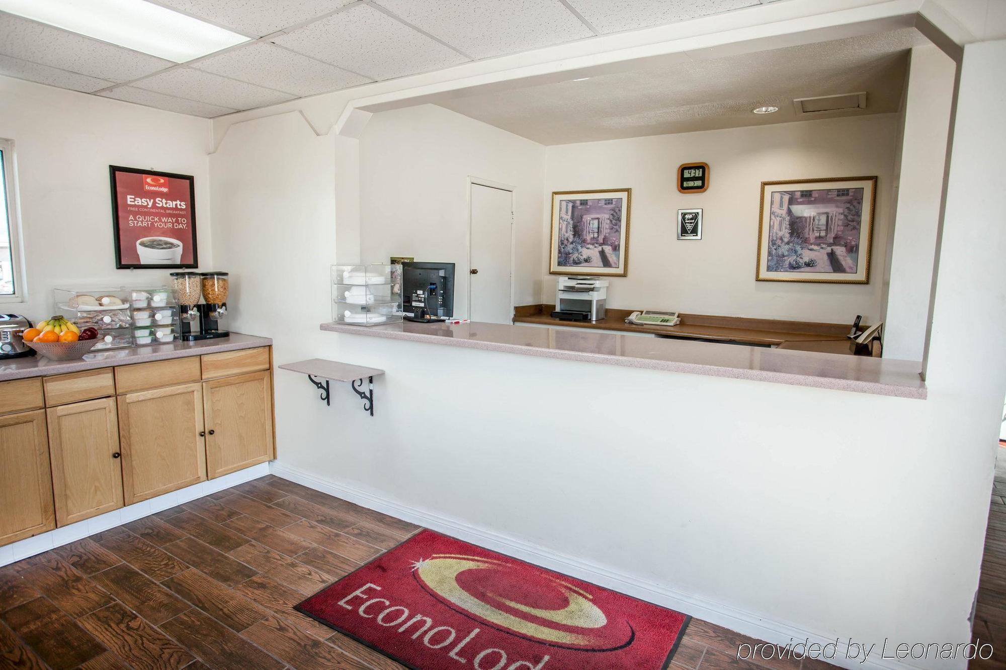 Econo Lodge On Historic Route 66 Barstow Kültér fotó