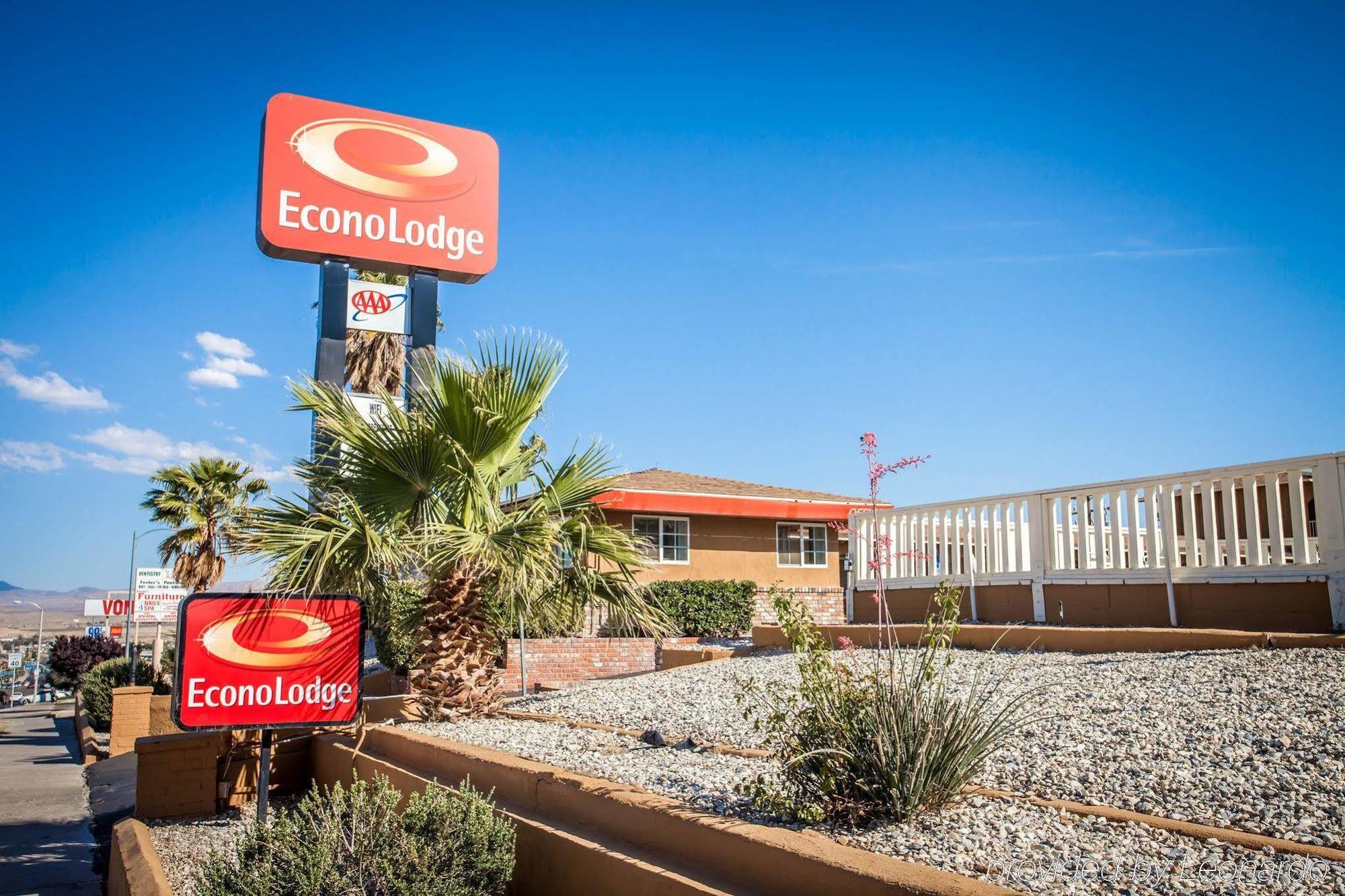 Econo Lodge On Historic Route 66 Barstow Kültér fotó